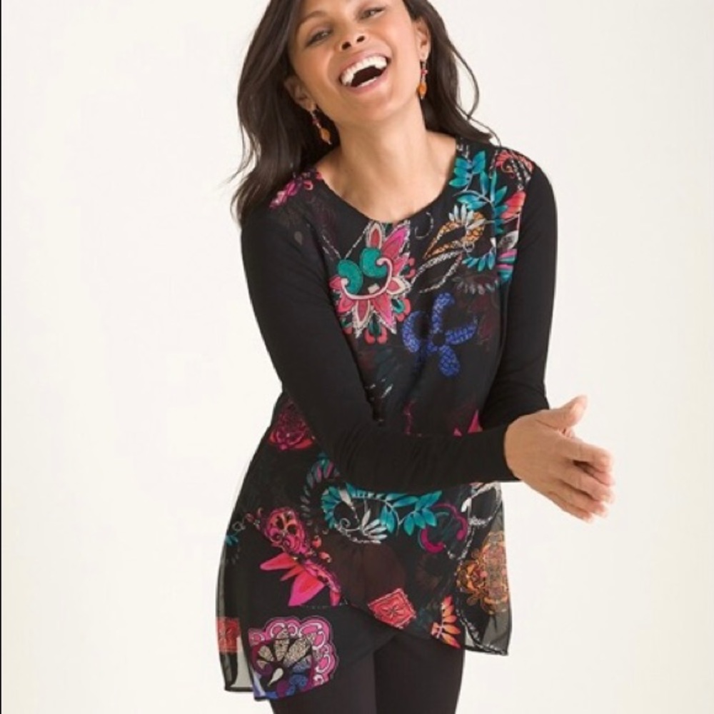 Chico’s Floral & Black Tulip Hem Top, Medium (8)